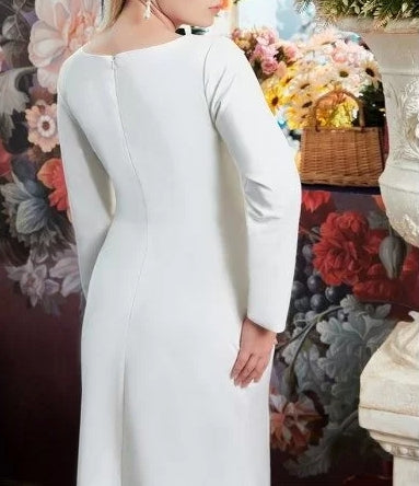Vestido de noche de fiesta de corte A con abertura frontal y mangas largas